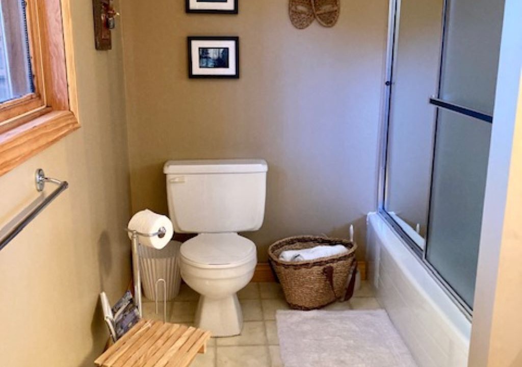 Photo of Bathroom in North Kawartha