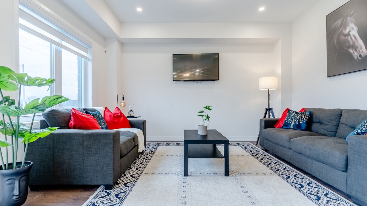 Photo of Livingroom in County of Brant