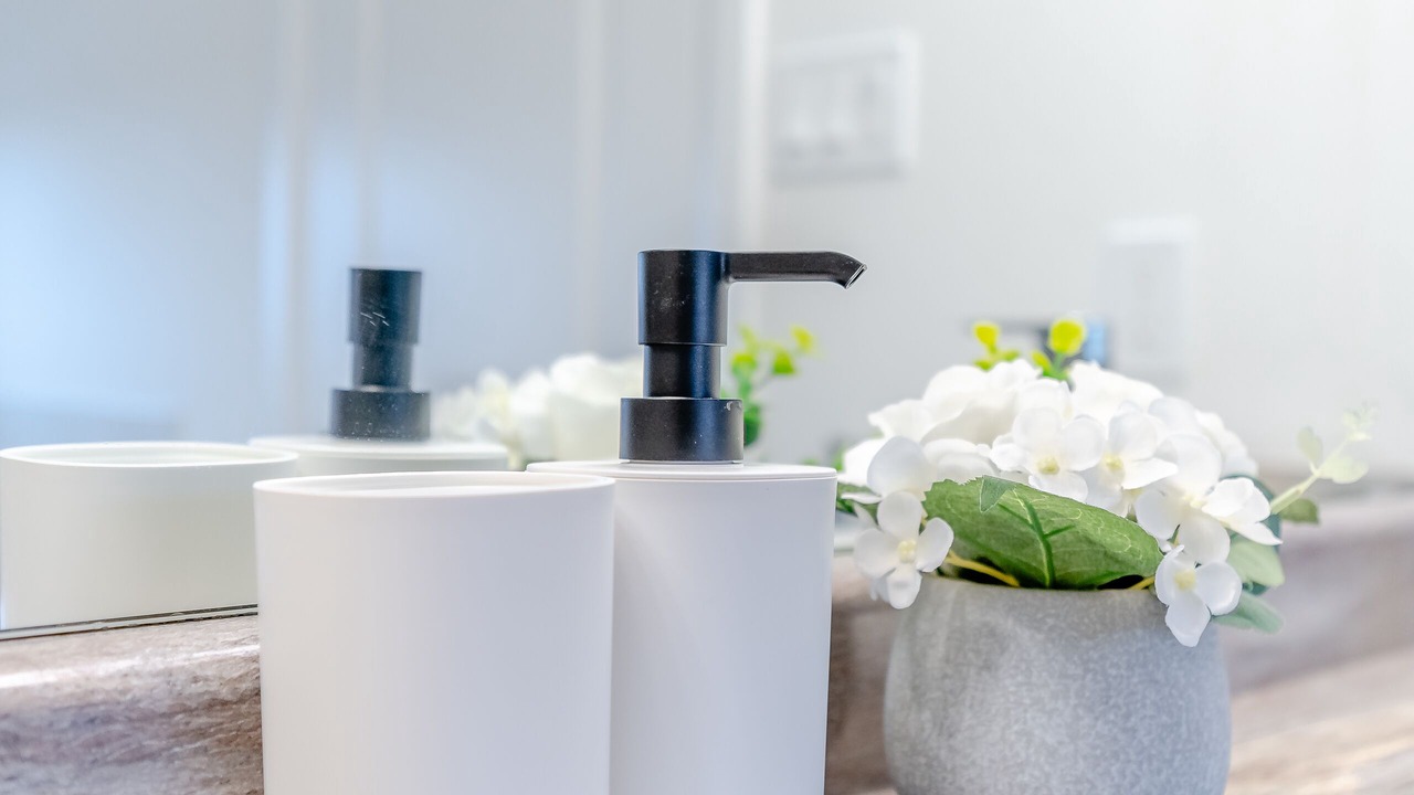 Photo of Bathroom in County of Brant