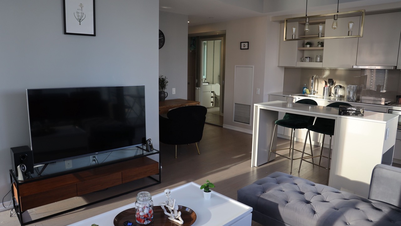 Photo of Livingroom in Downtown Toronto