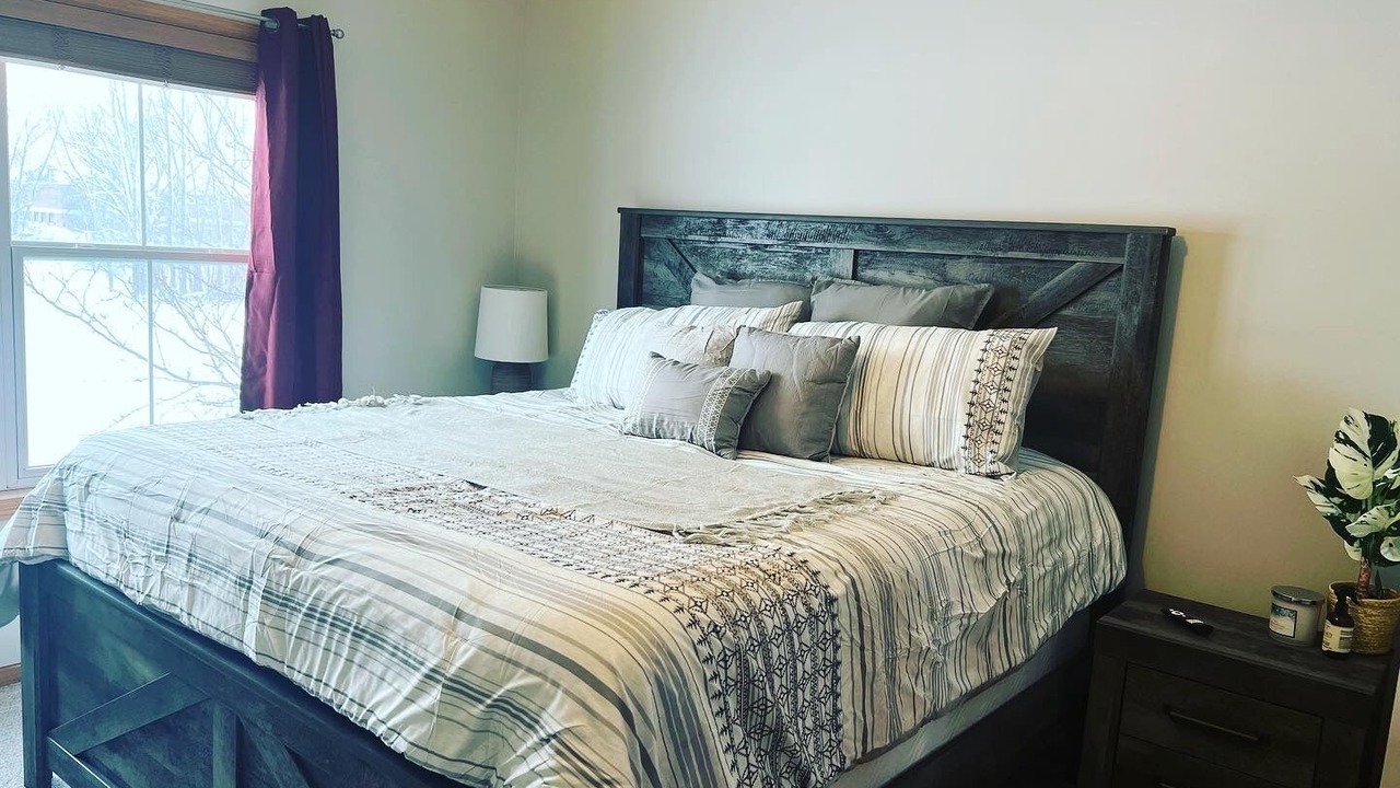Photo of Bedroom in Oakdale