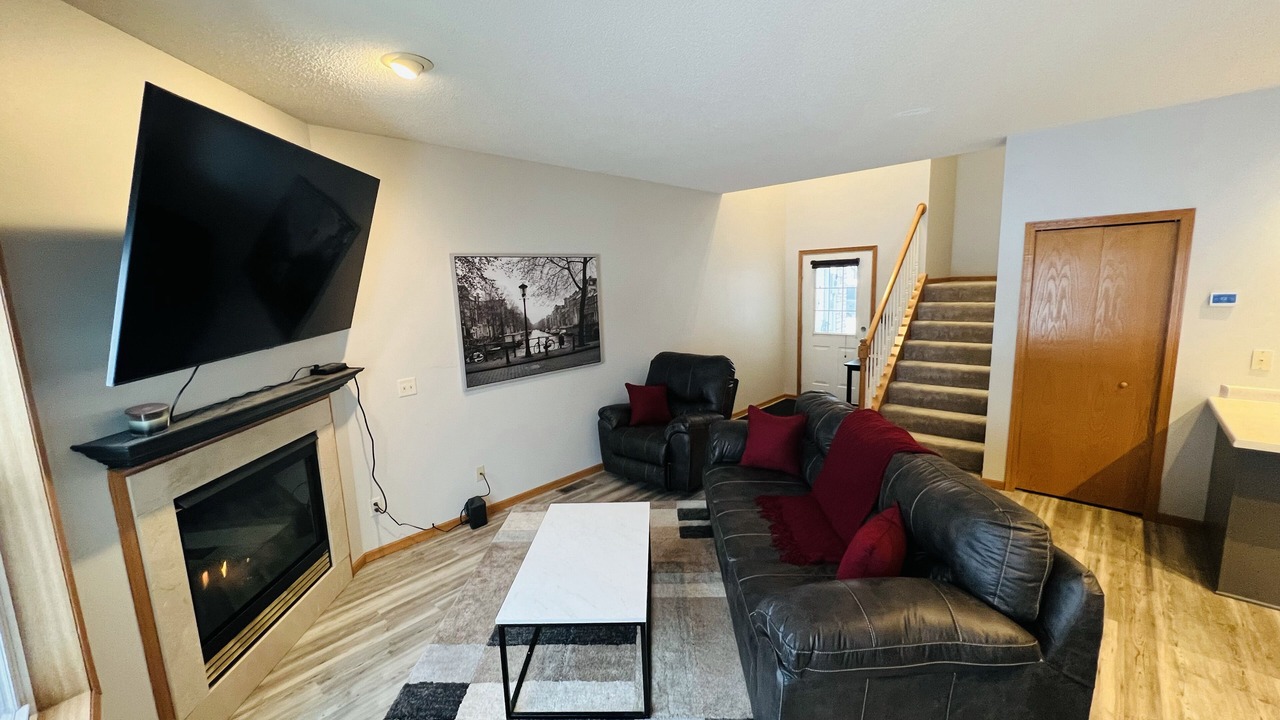 Photo of Livingroom in Oakdale