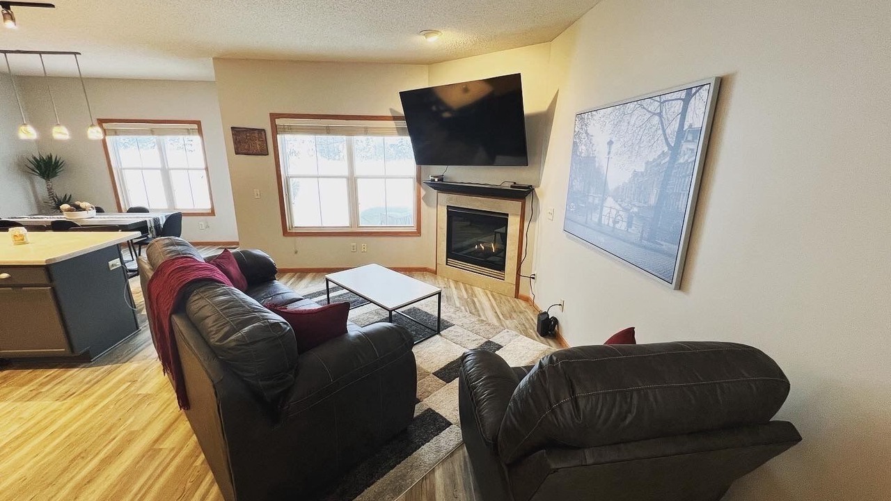 Photo of Livingroom in Oakdale