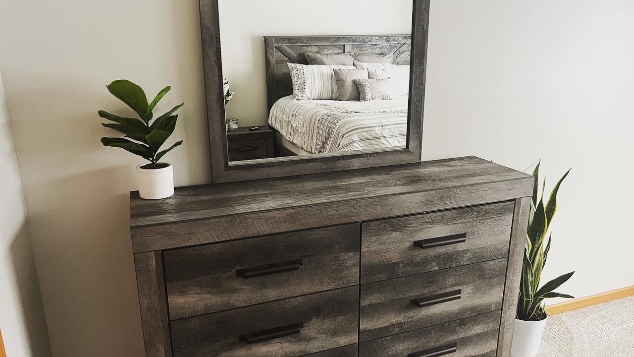 Photo of Bedroom in Oakdale