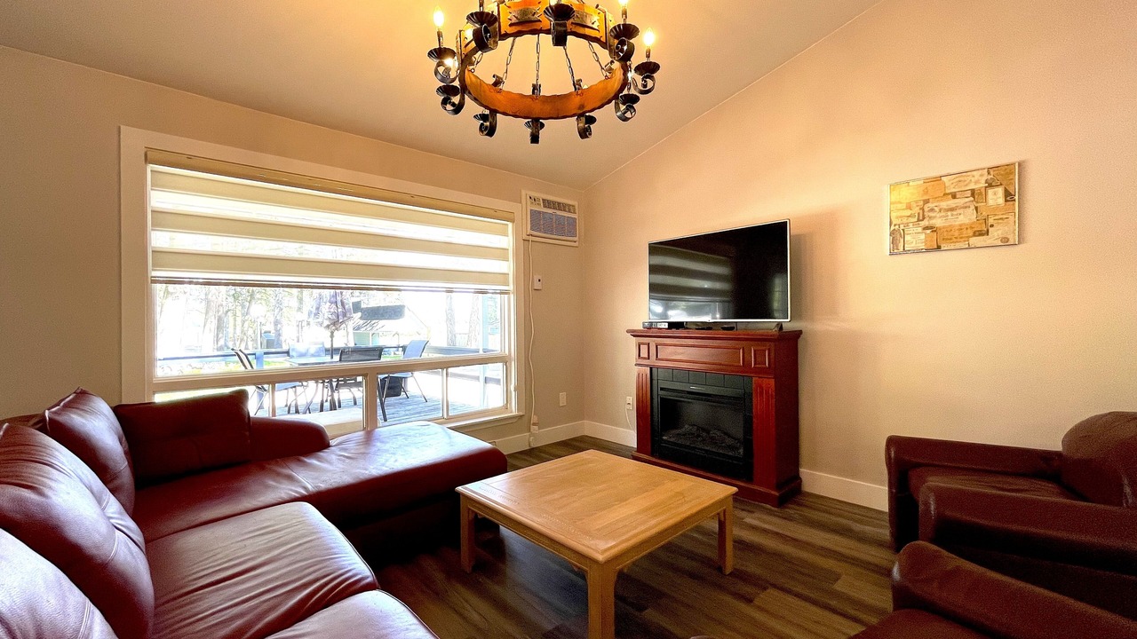 Photo of Livingroom in Washago