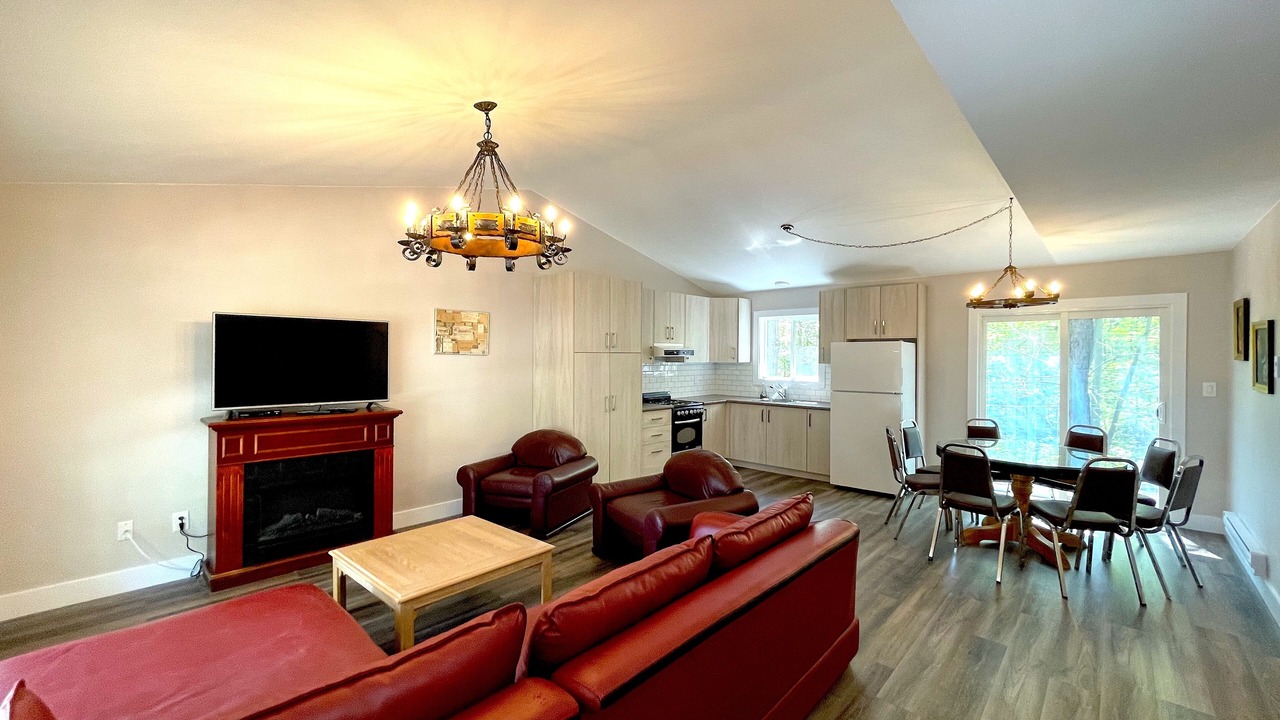 Photo of Livingroom in Washago