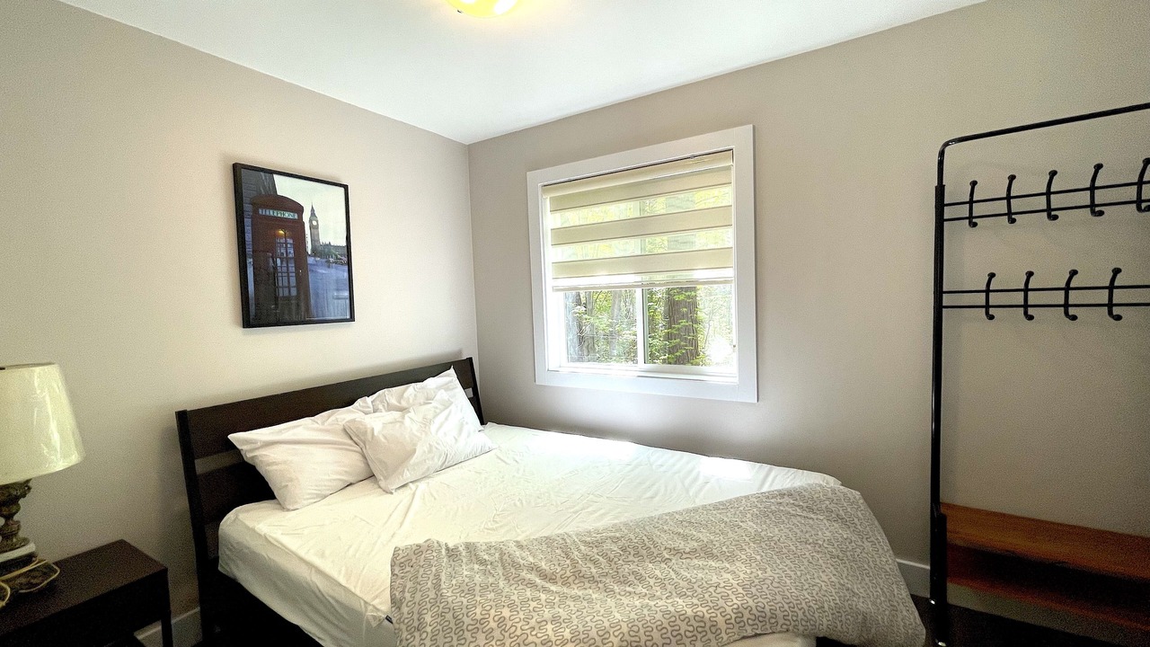 Photo of Bedroom in Washago