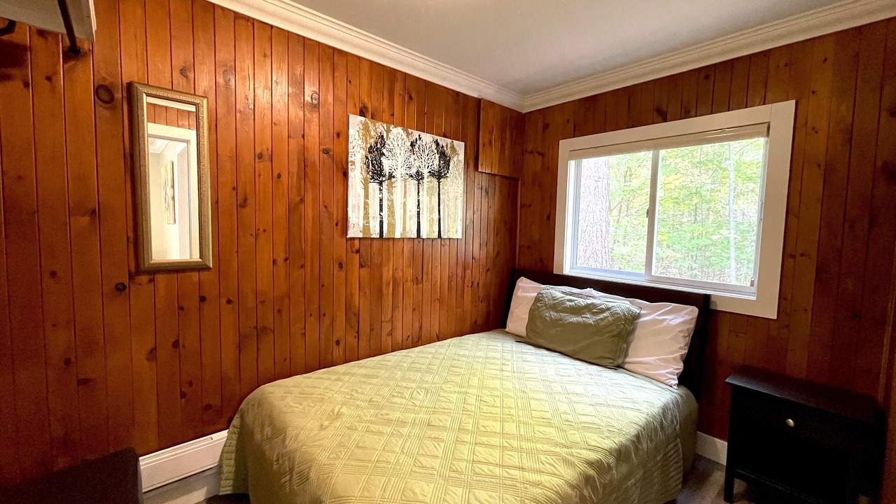 Photo of Bedroom in Washago