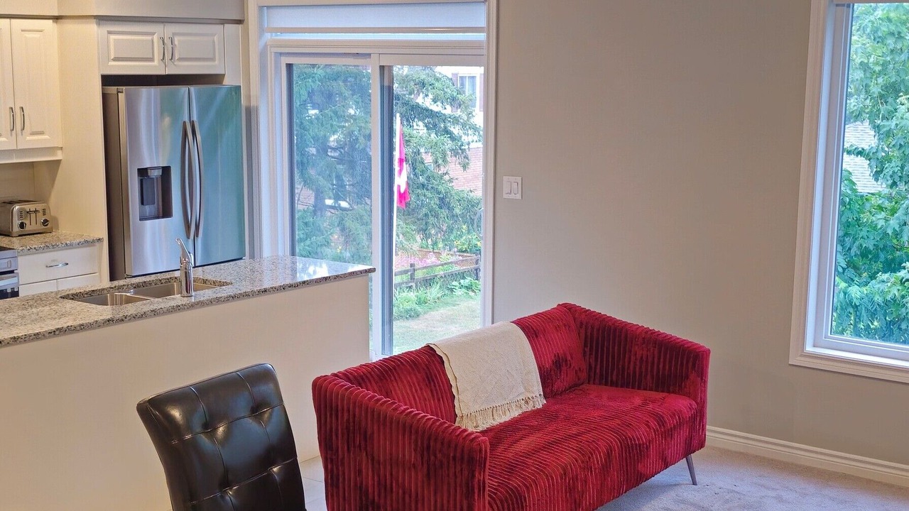 Photo of Livingroom in Midland