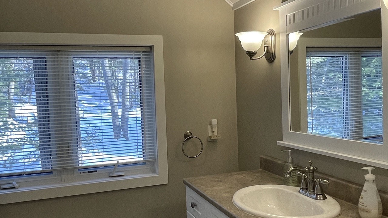 Photo of Bathroom in Muskoka Lakes
