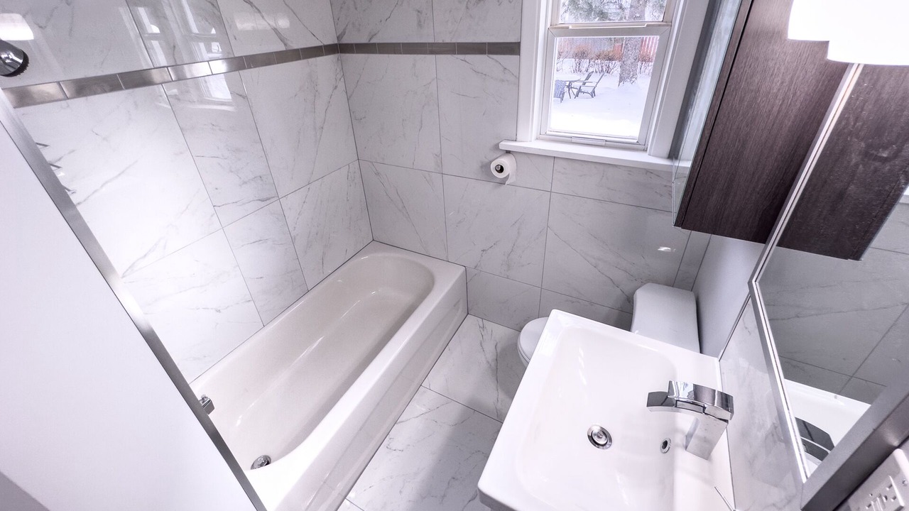 Photo of Bathroom in Thunder Bay