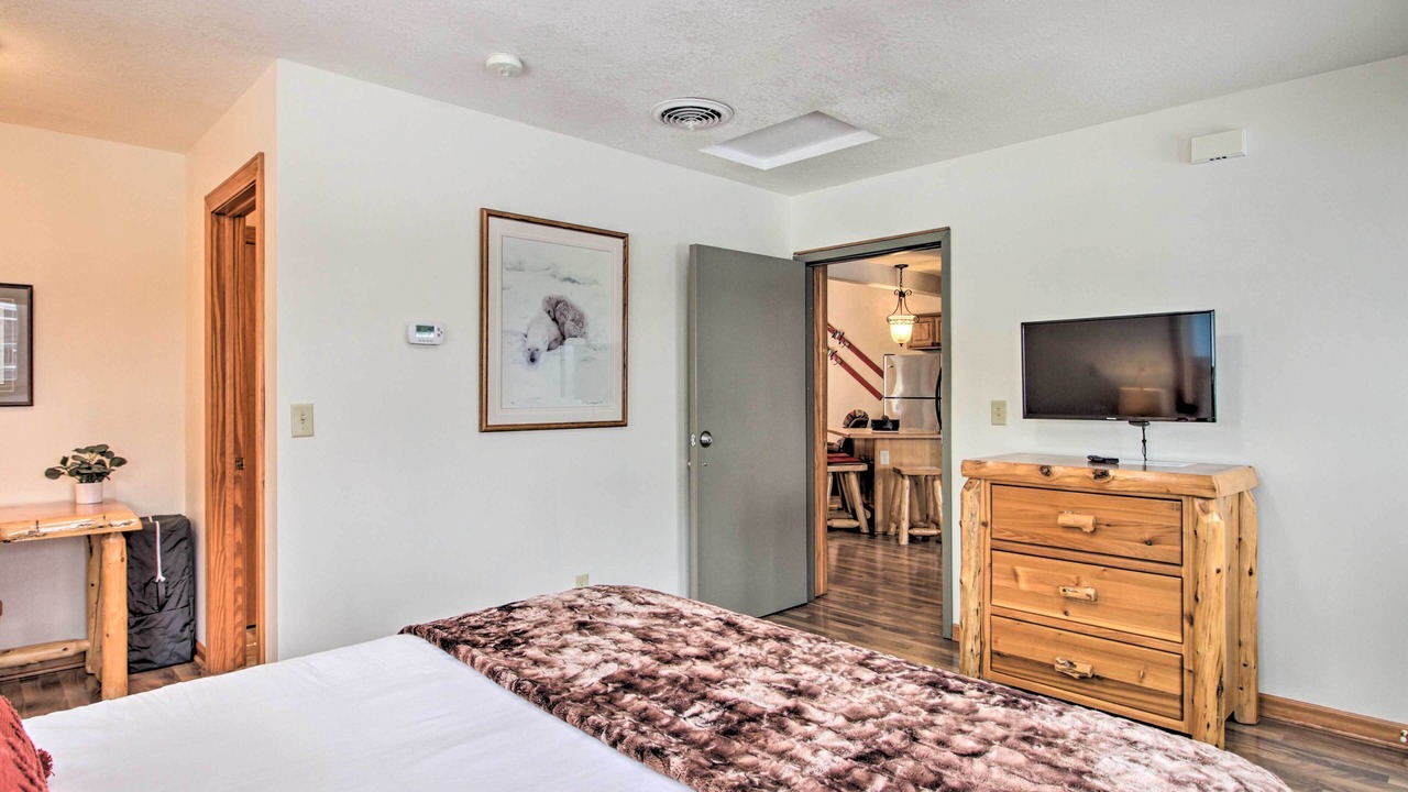Photo of Bedroom in Biwabik
