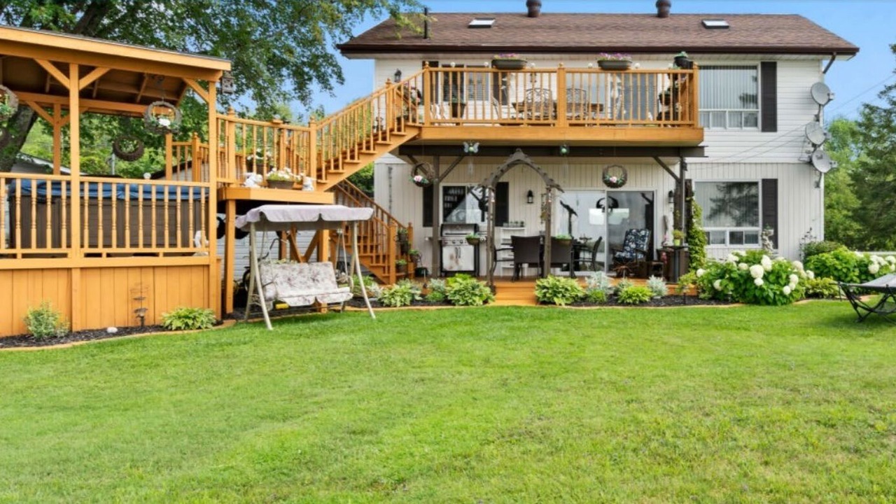 Photo of Outdoor in Springwater