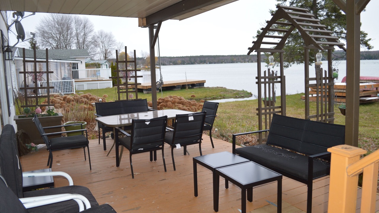 Photo of Outdoor in Springwater