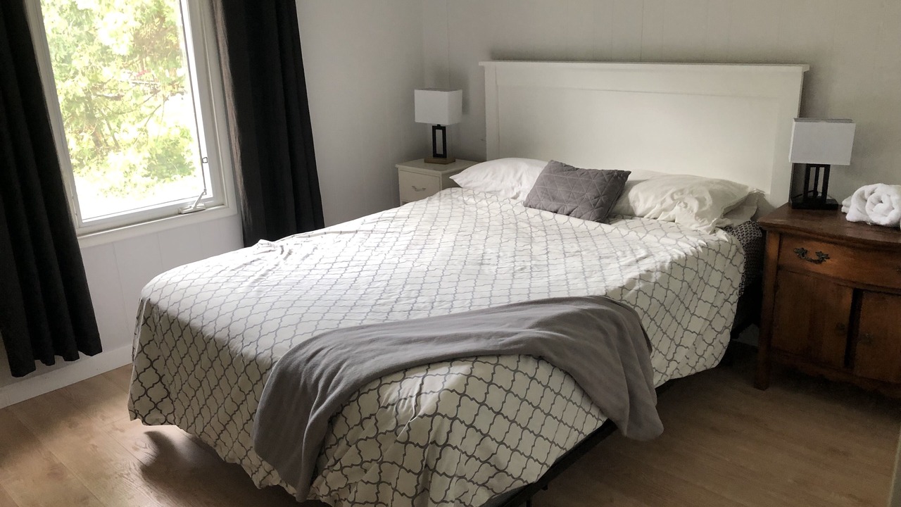 Photo of Bedroom in Bobcaygeon
