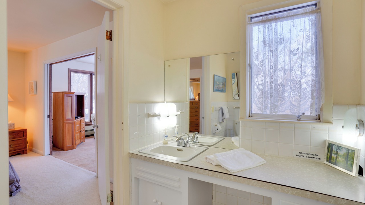 Photo of Bathroom in Minnetonka