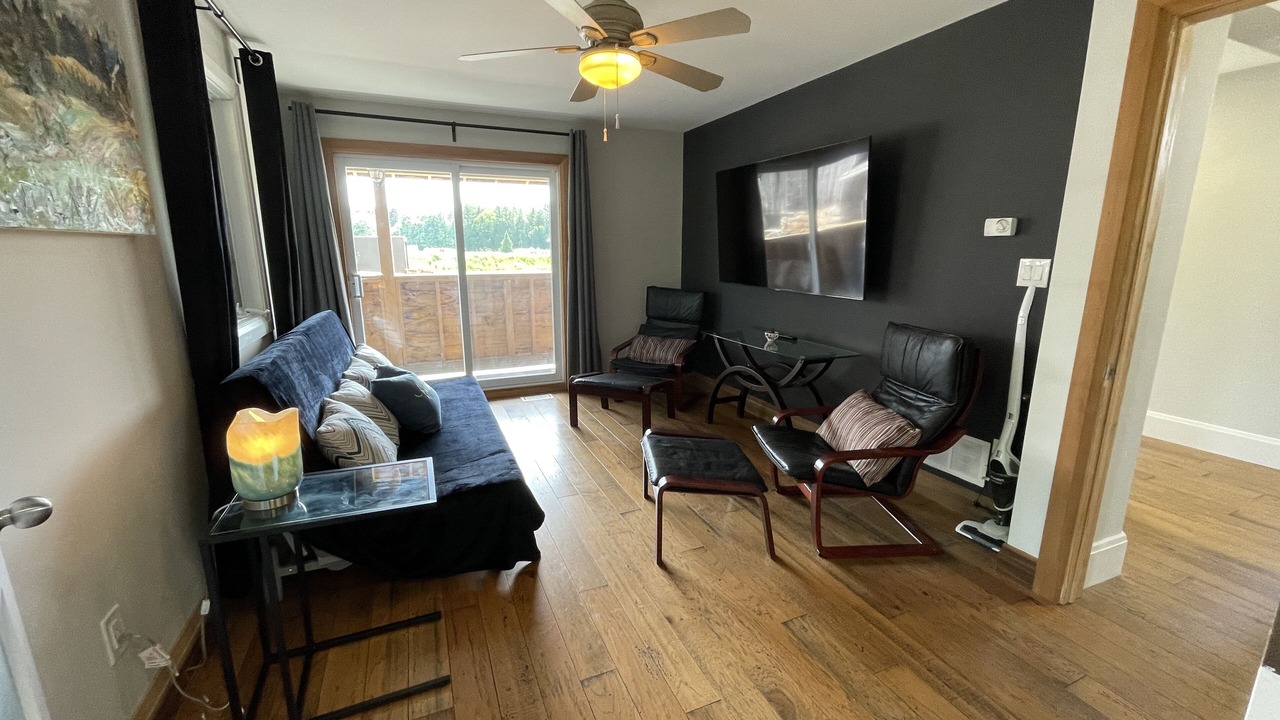 Photo of Bedroom in Gravenhurst
