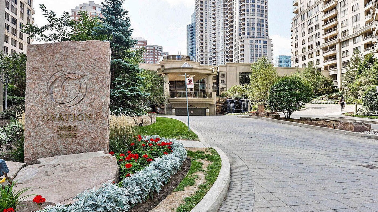 Photo of Outdoor in Downtown Mississauga