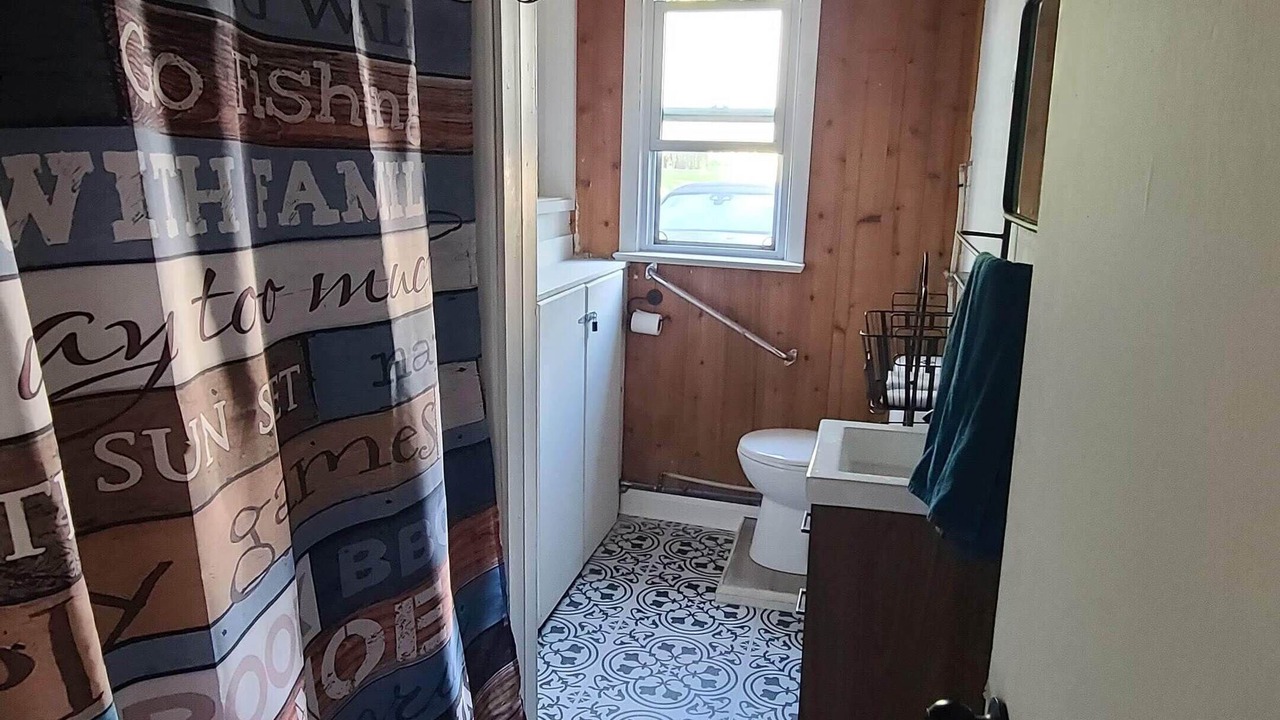 Photo of Bathroom in Selkirk