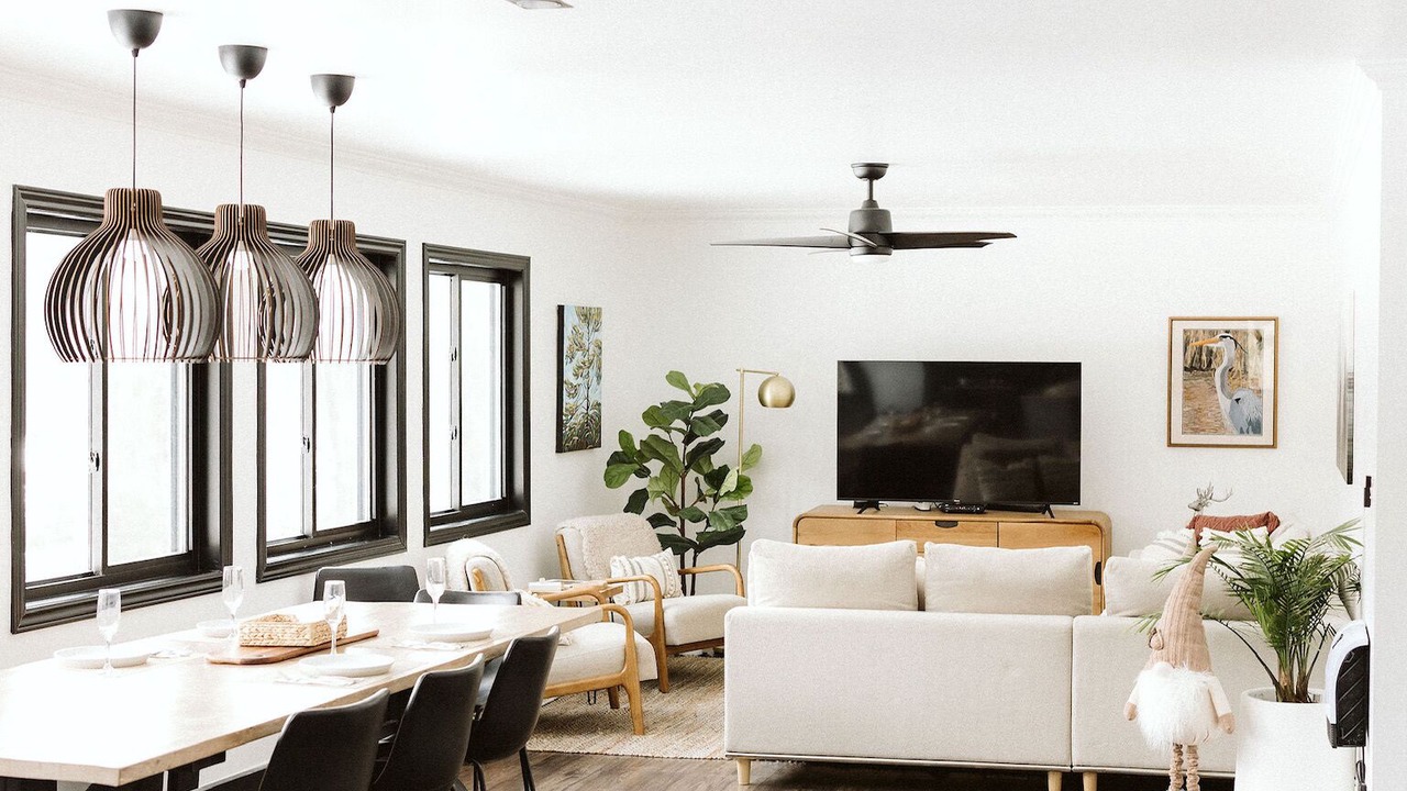 Photo of Livingroom in Eagle Lake