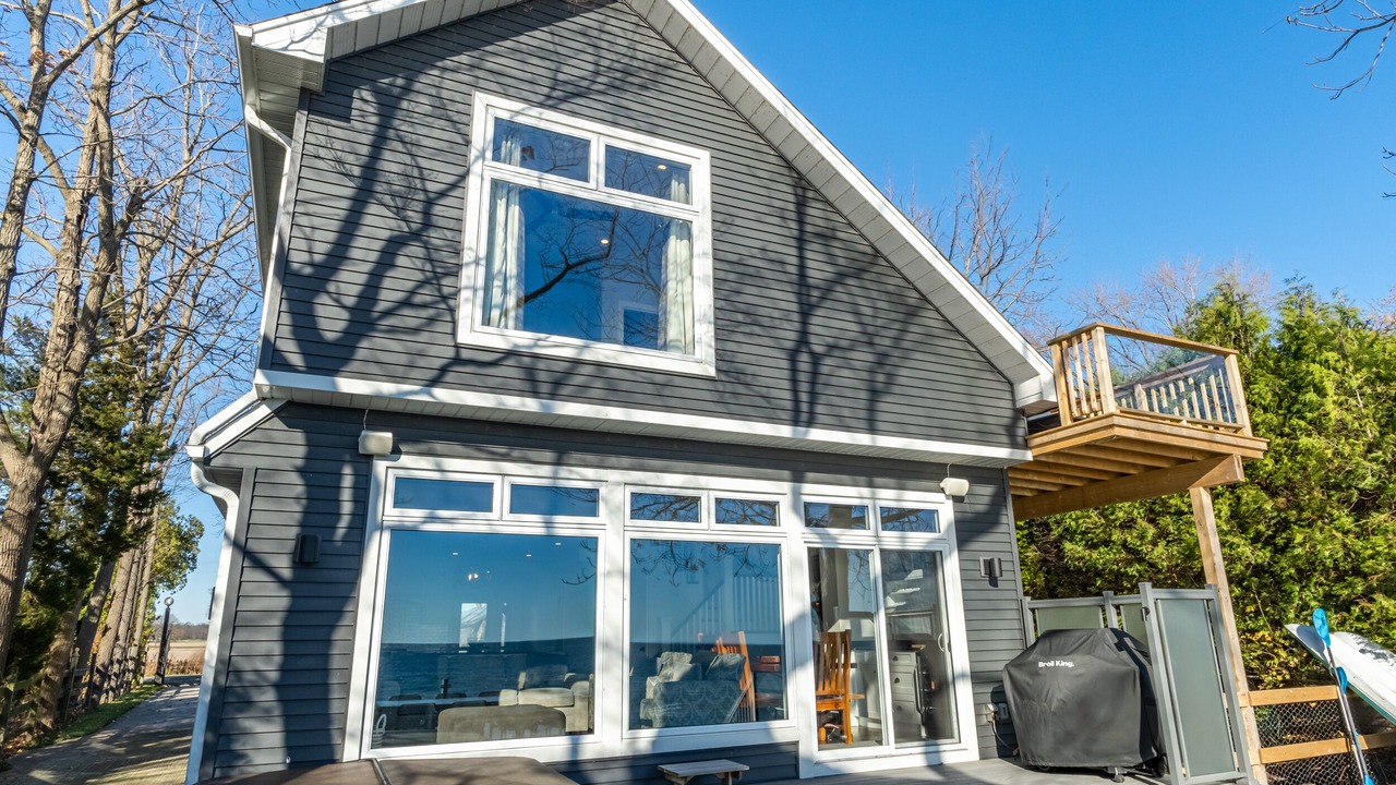 Photo of Patio Balcony in Selkirk