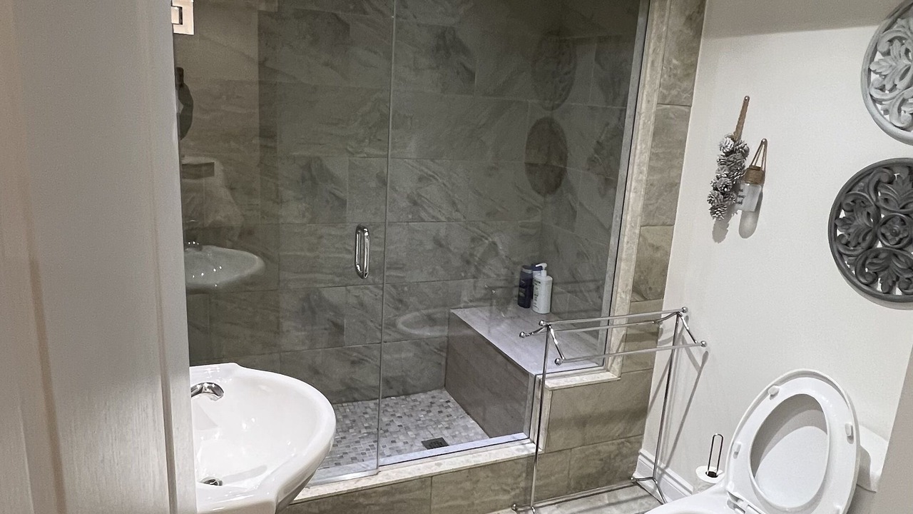 Photo of Bathroom in Meadowvale Village