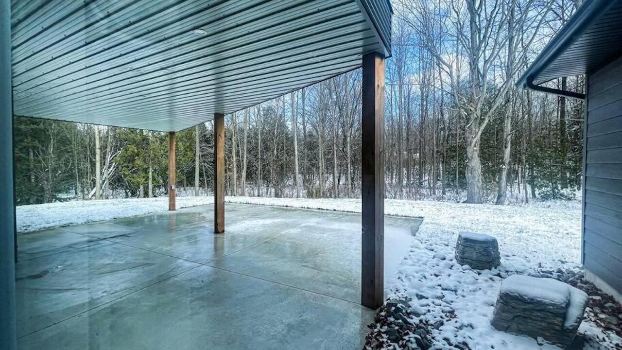 Photo of Patio Balcony in Georgian Bluffs