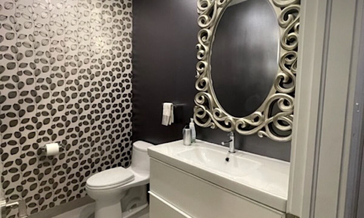 Photo of Bathroom in Georgian Bluffs