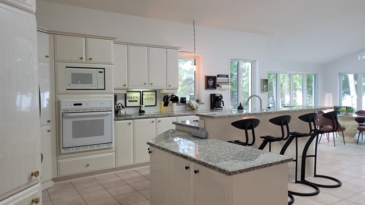 Photo of Kitchen in Timiskaming District