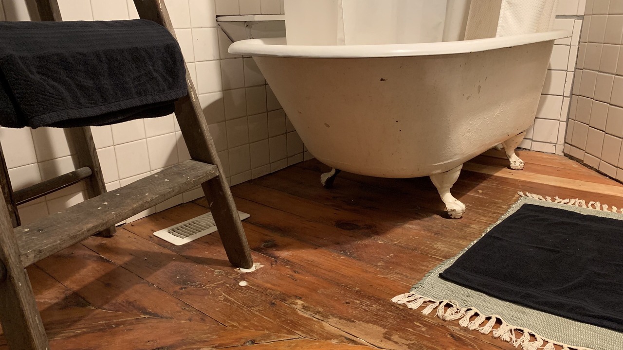 Photo of Bathroom in Tweed