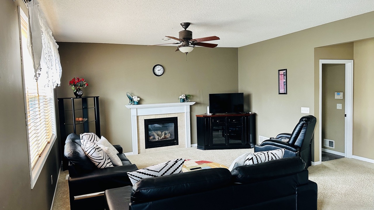 Photo of Livingroom in Shakopee