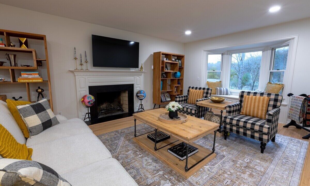 Photo of Livingroom in Minnetonka