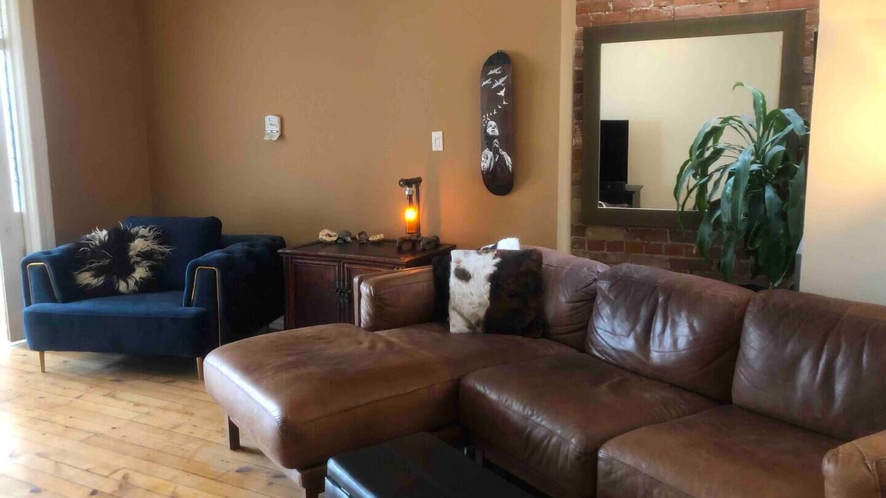 Photo of Livingroom in Garden District