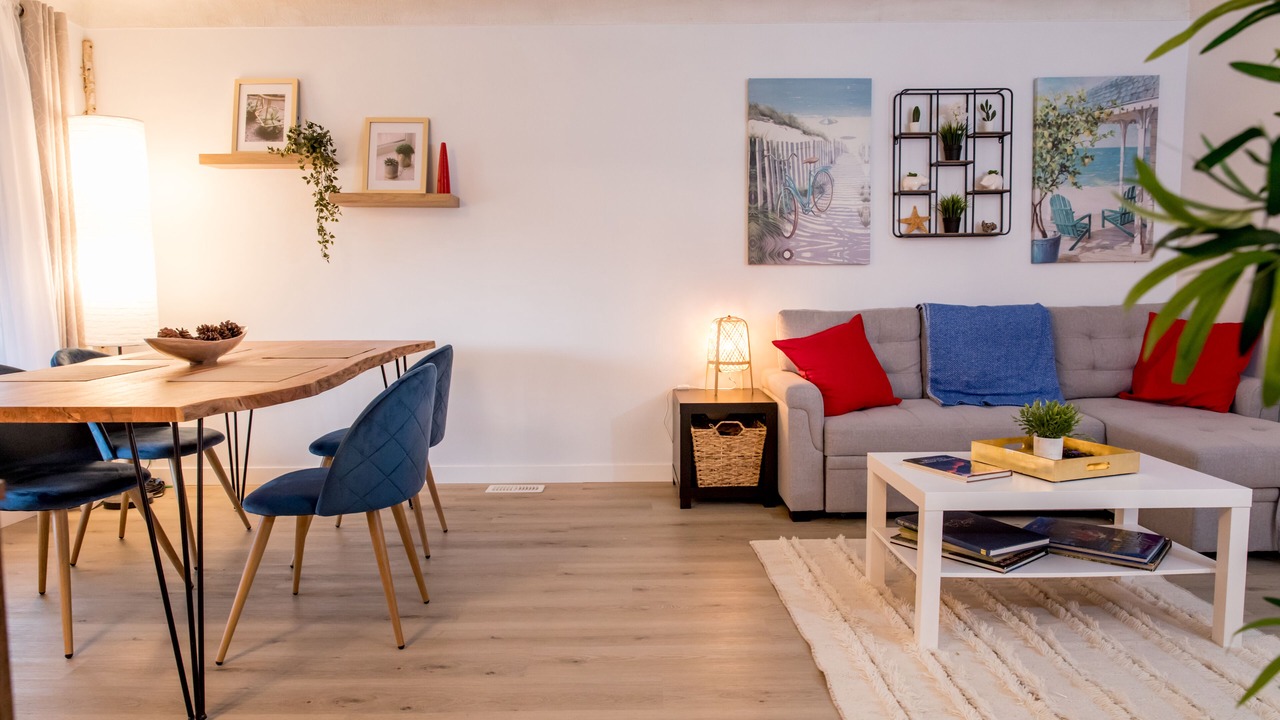 Photo of Livingroom in Sudbury