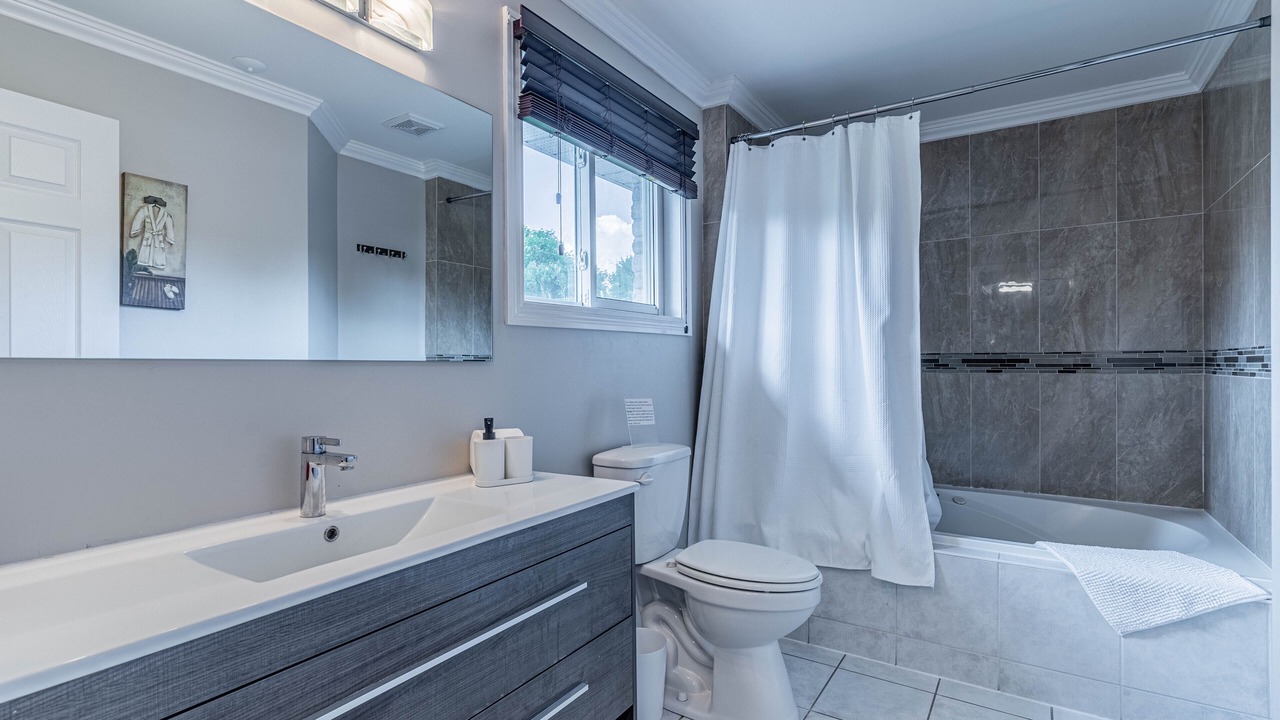 Photo of Bathroom in Bobcaygeon