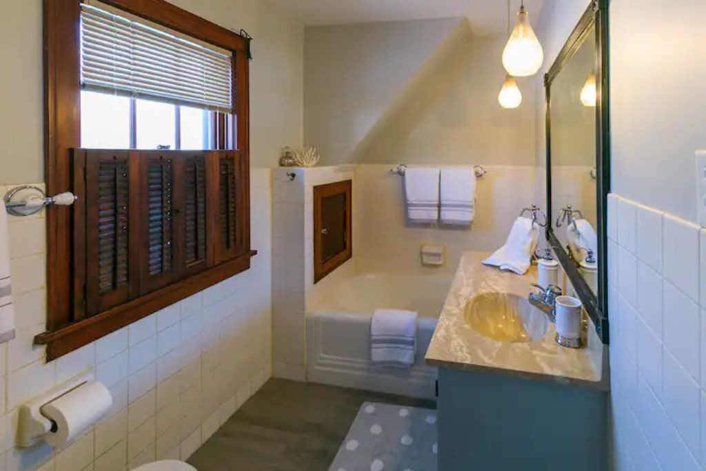 Photo of Bathroom in Faribault