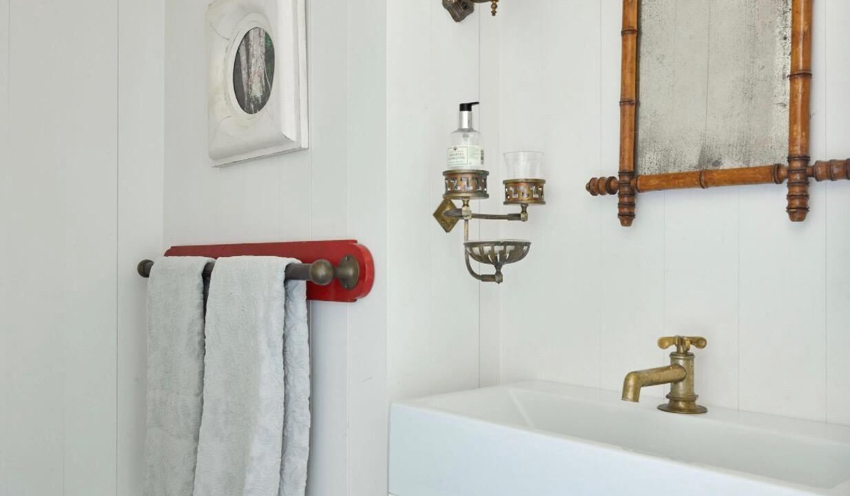 Photo of Bathroom in Port Carling