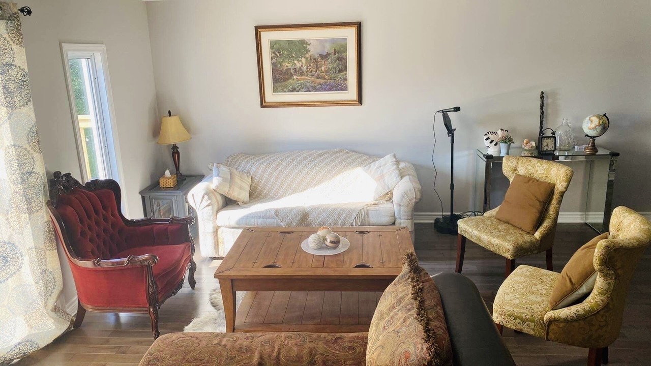 Photo of Livingroom in Jasper