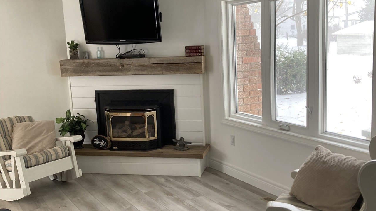 Photo of Livingroom in Long Point