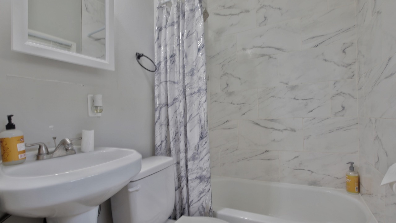 Photo of Bathroom in Whittier