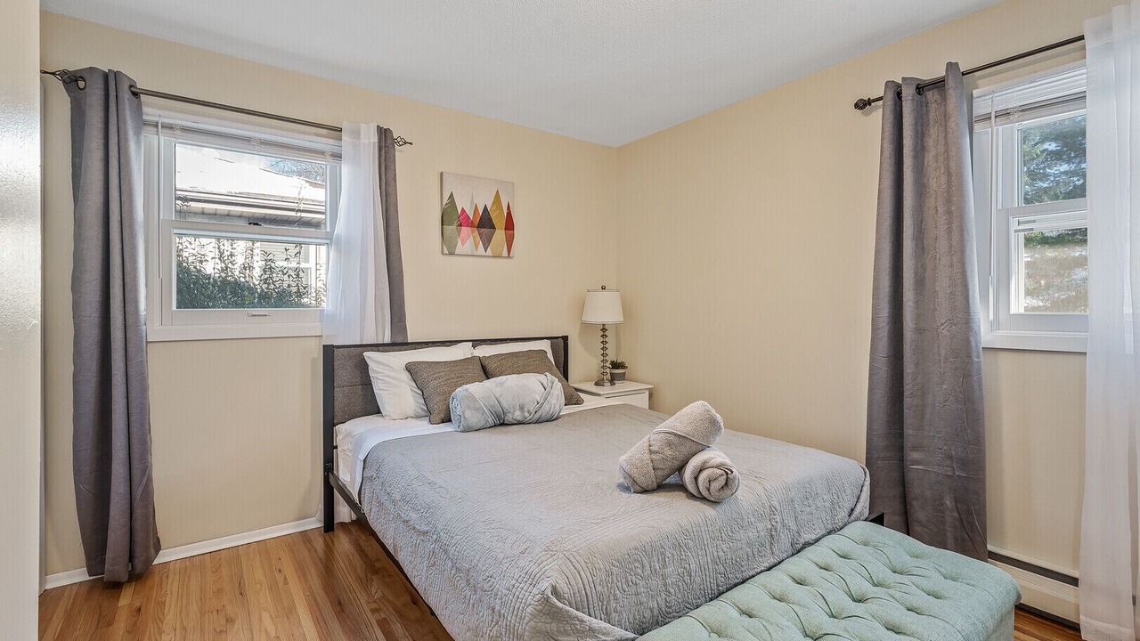 Photo of Bedroom in Roseville