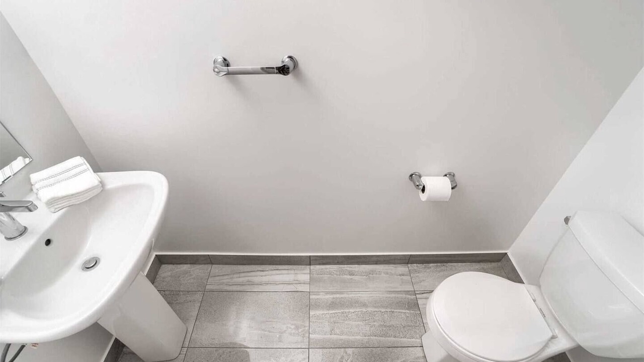 Photo of Bathroom in Erin Mills