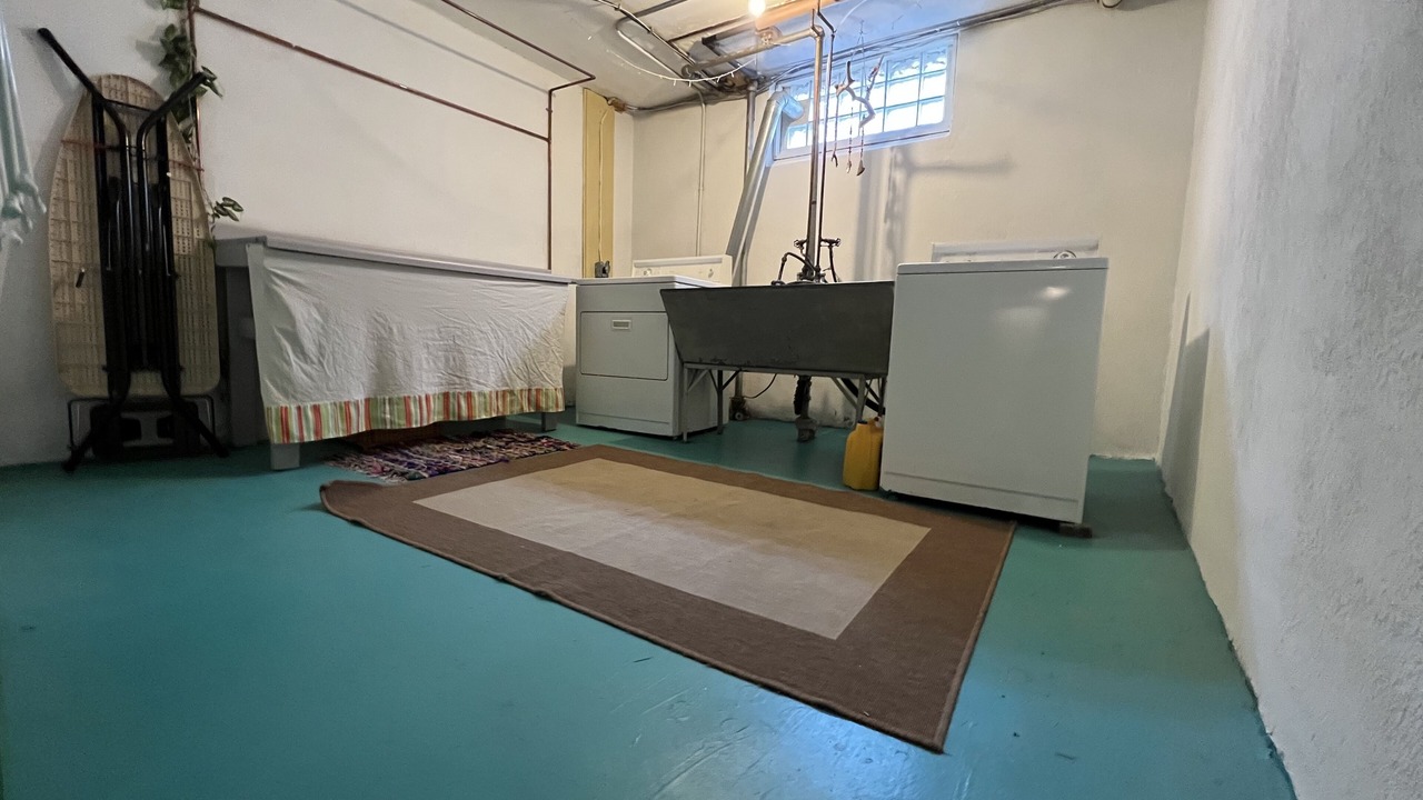 Photo of Bedroom in Victory