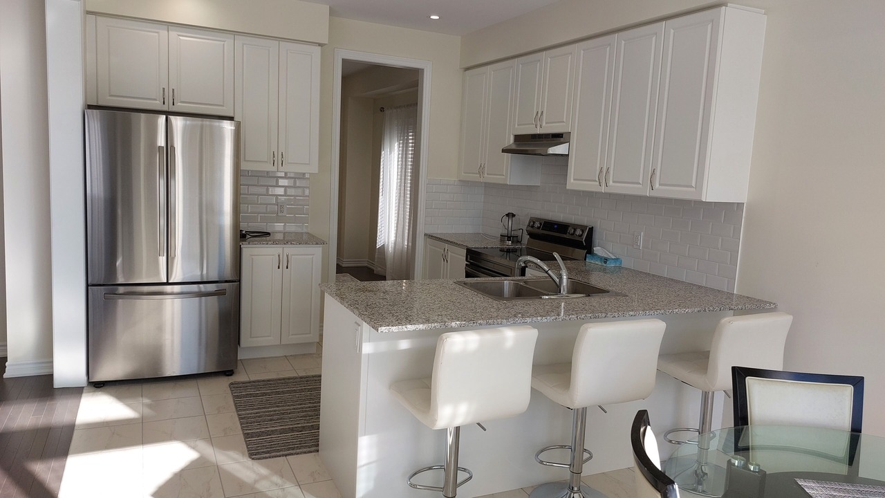 Photo of Kitchen in Barrie