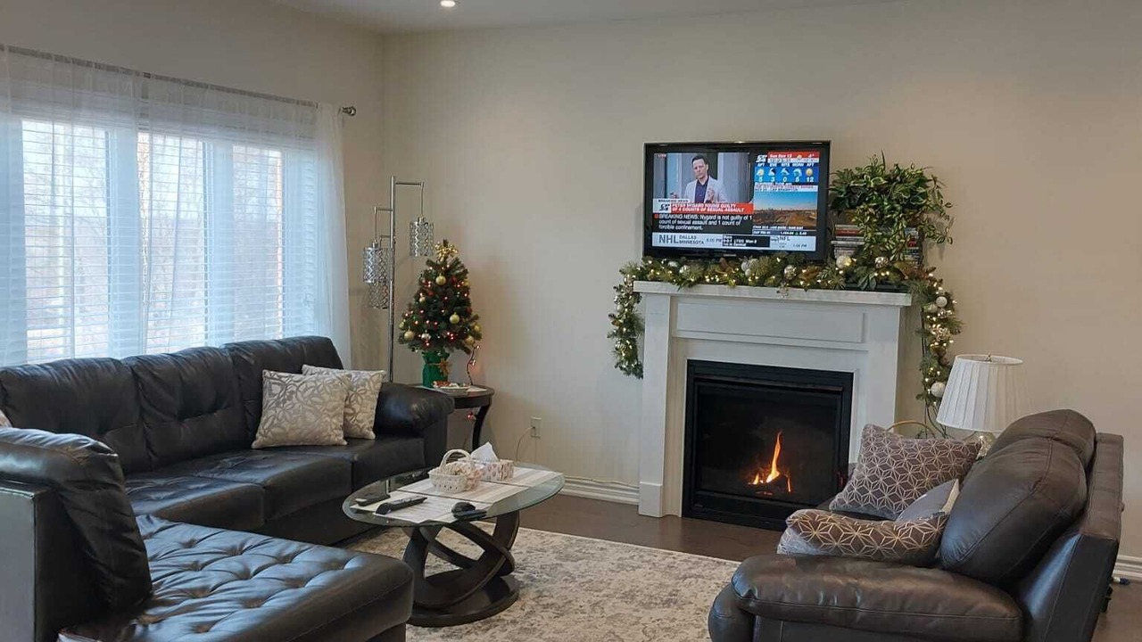 Photo of Livingroom in Barrie