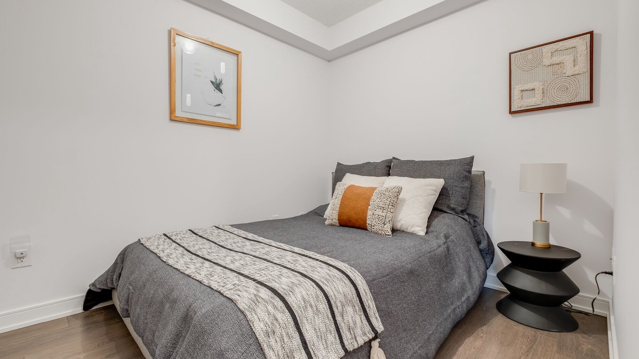Photo of Bedroom in Fashion District