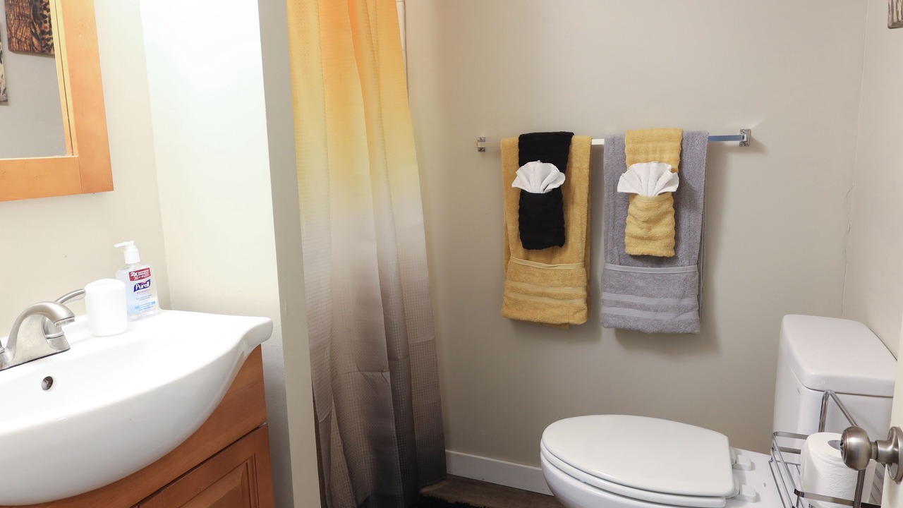 Photo of Bathroom in Diamond Lake