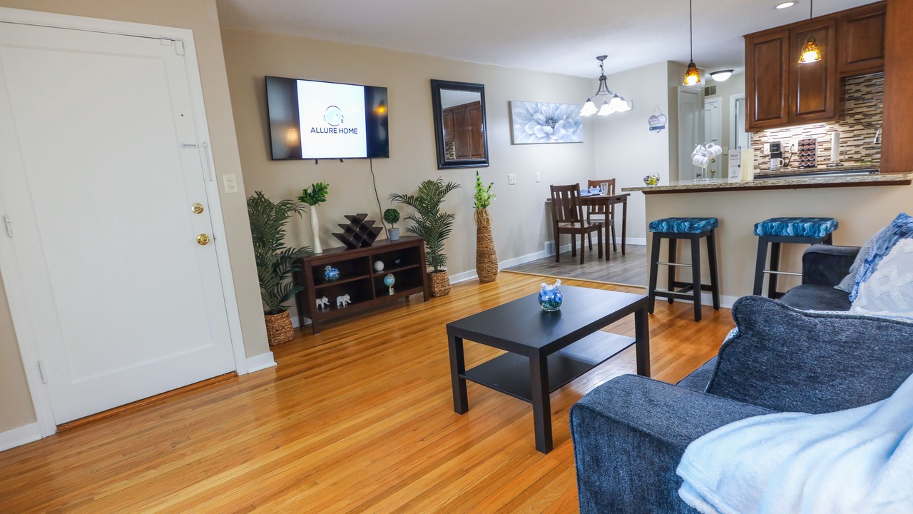Photo of Livingroom in Diamond Lake