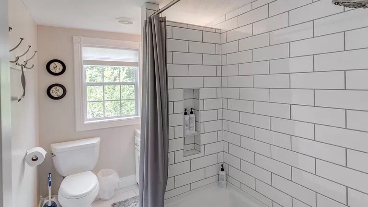 Photo of Bathroom in Hackensack