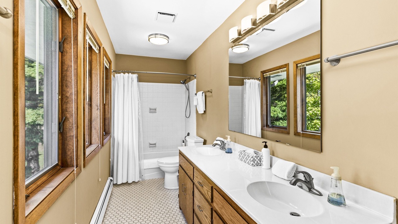 Photo of Bathroom in Tofte